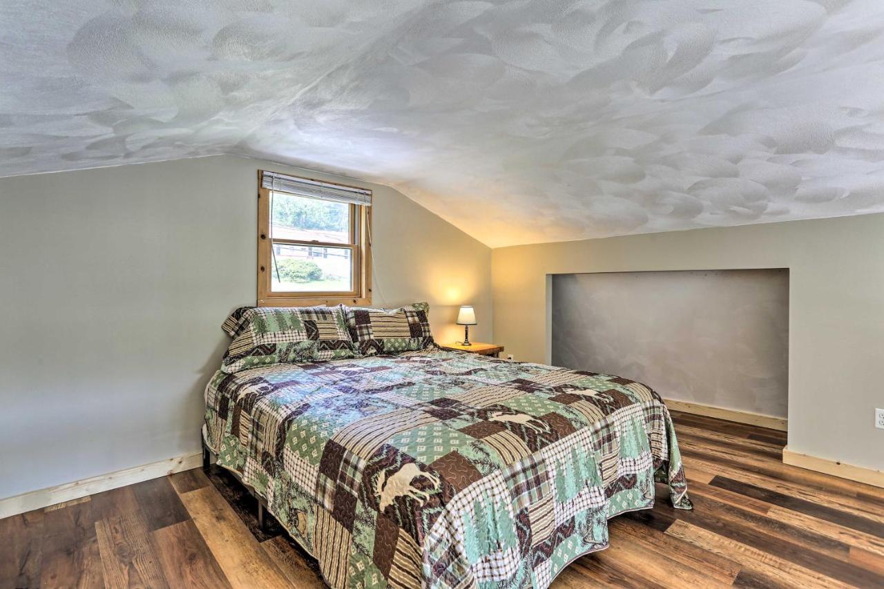 Acre Lake Chalet, 12 Mi To Elk Mountain Ski Resort Kingsley Exteriör bild